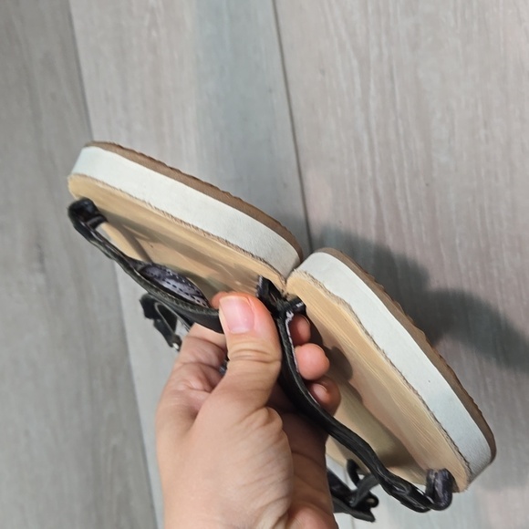 Teva Women Leather Strappy Sandals Flats shoes sz 8 - Picture 4 of 10